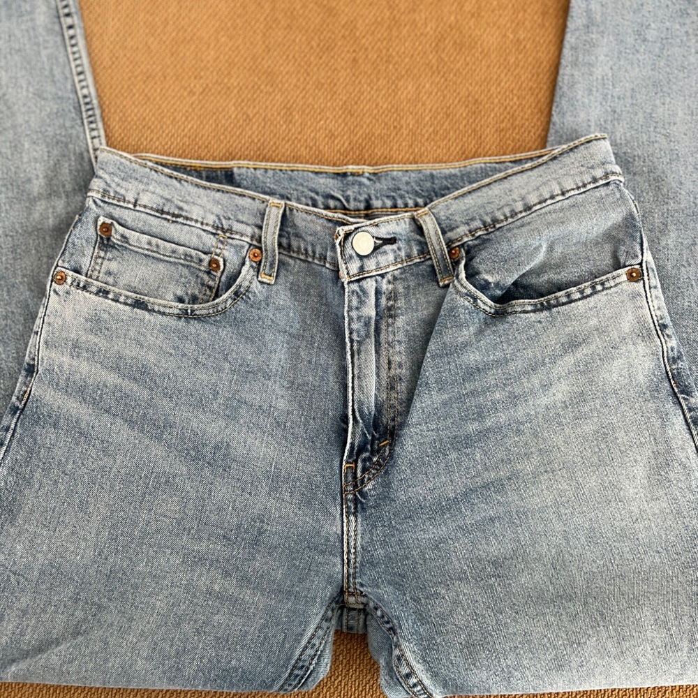 Levi's Men's Blue Jeans
512 34W x 32L - Picture 4 of 7